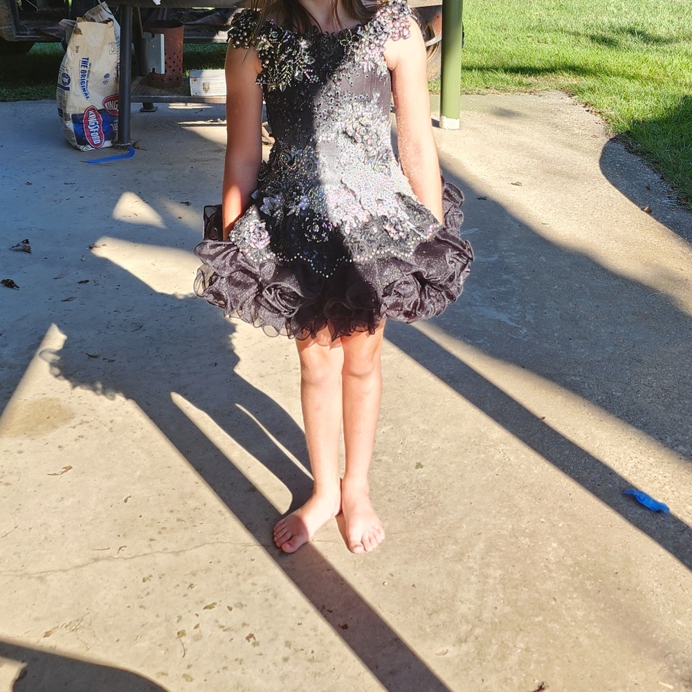 Girls 2/4 pageant dress